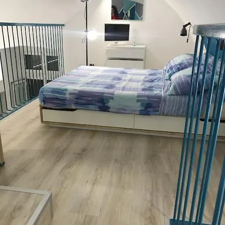 La Dimora Del Viaggiatore, Casa In Citta Bisceglie Exterior foto