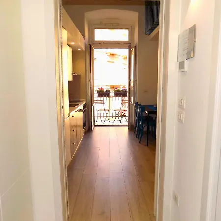 La Dimora Del Viaggiatore, Casa In Citta Bisceglie Exterior foto